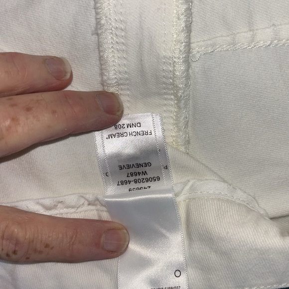 EUC PAIGE Women's Genevieve High Rise Flare Jeans Sz 31" White 70s Lainey Vibes - Picture 6 of 8